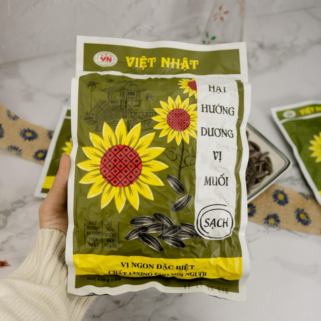 Hạt hướng dương tẩm vị muối loại 1 thơm ngon bổ sung chất xơ và vitamin e HHDVM00