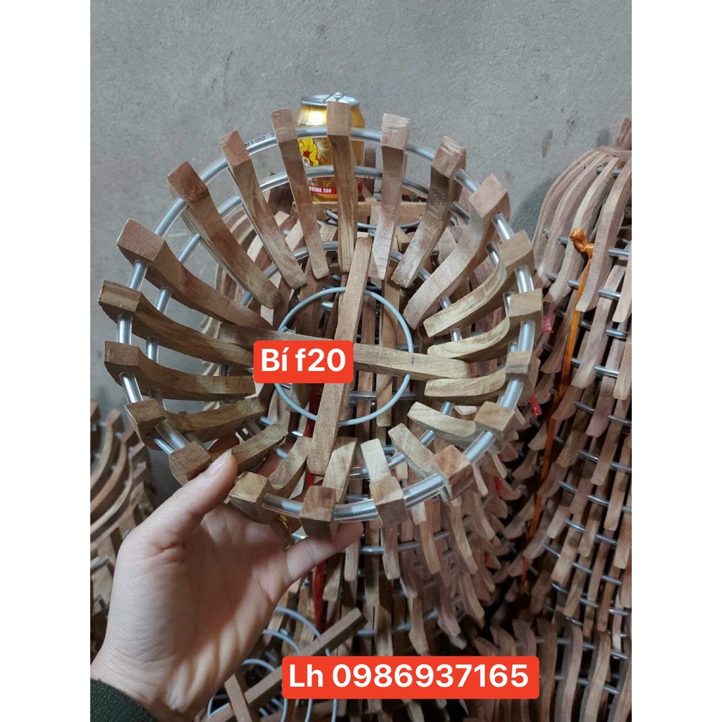 Chậu gỗ (giỏ gỗ) trồng lan kiểu Bí Size 20 (gỗ nhãn) - tặng lưới lót chậu, móc treo