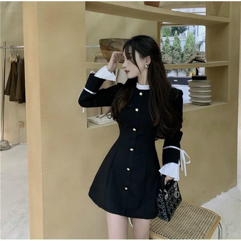 ĐẦM ĐEN PHỐI TRẮNG TAY LOE CỘT NƠ