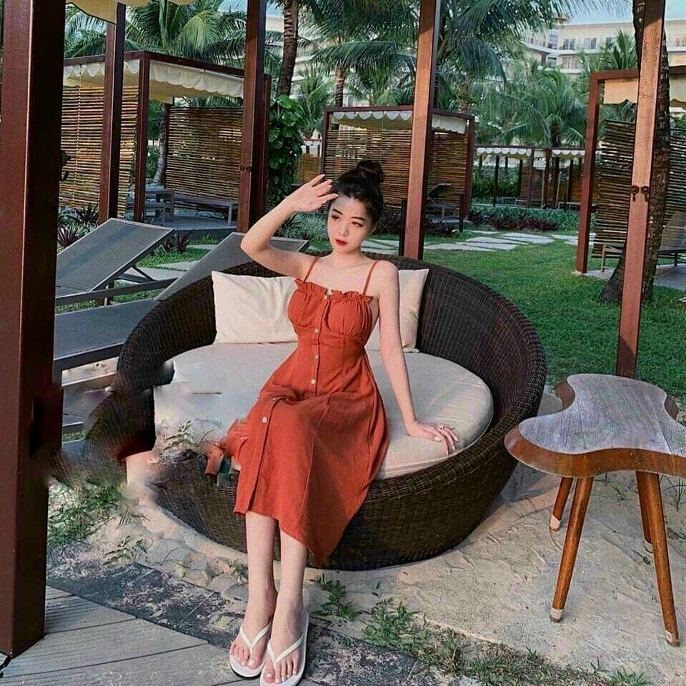 ĐẦM 2 DÂY CÀI NÚT NHÚN NGỰC HỞ LƯNG SANG CHẢNH, QUYẾN RŨ