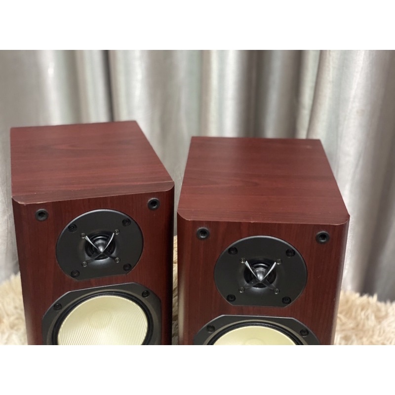 Loa Bookshelf Onkyo D-635