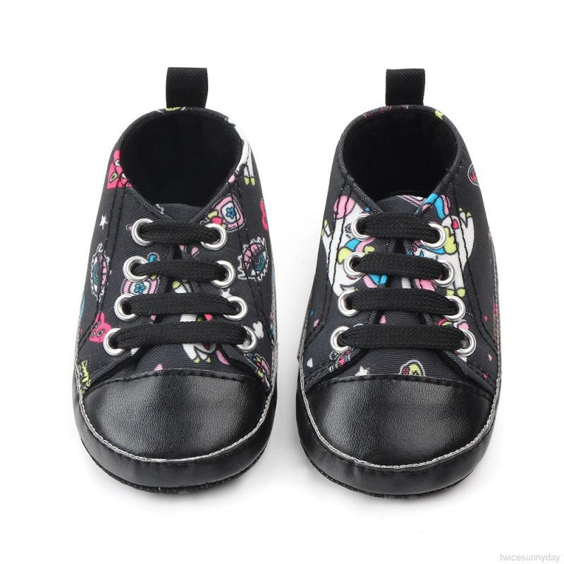Giày Sneaker tập đi chống trượt cho bé