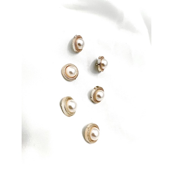 MIM | ĐẦM HAI TẦNG HỞ LƯNG