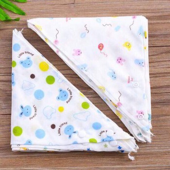 Set 10 yếm tam giác xô hoa 4 lớp xuất Nhật, cúc bấm tiện dụng