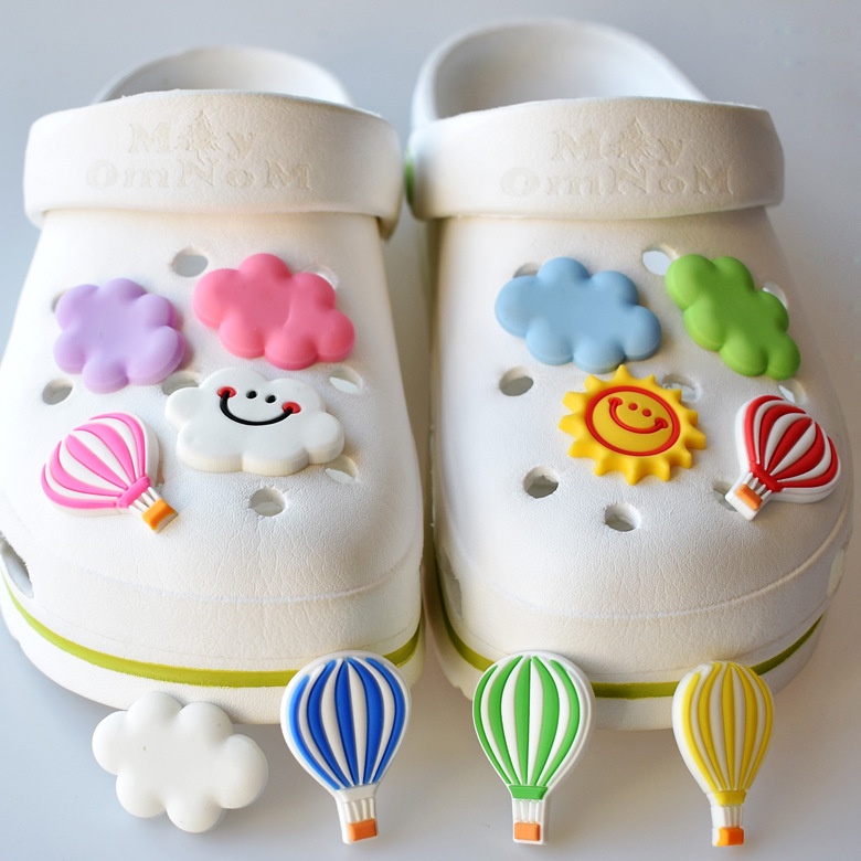 Phụ Kiện Trang Trí Giày Crocs Hình Đám Mây Cười Hoạt Hình Xinh Xắn