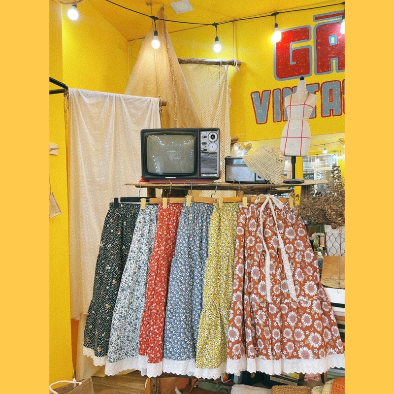 Chân Váy Gà Vintage phồng tầng phối ren