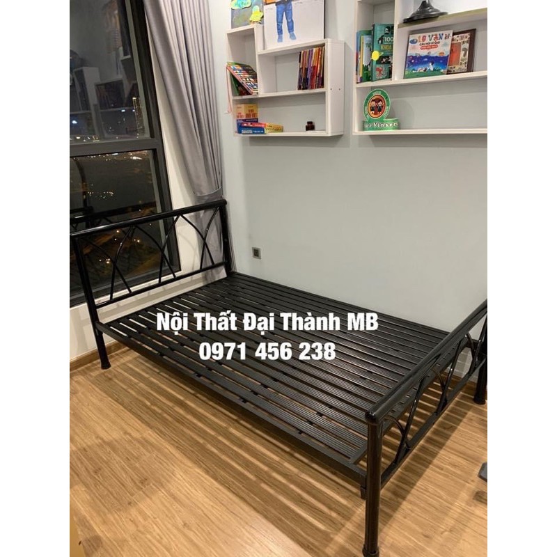 Giường sắt đan chéo 1m2x2m