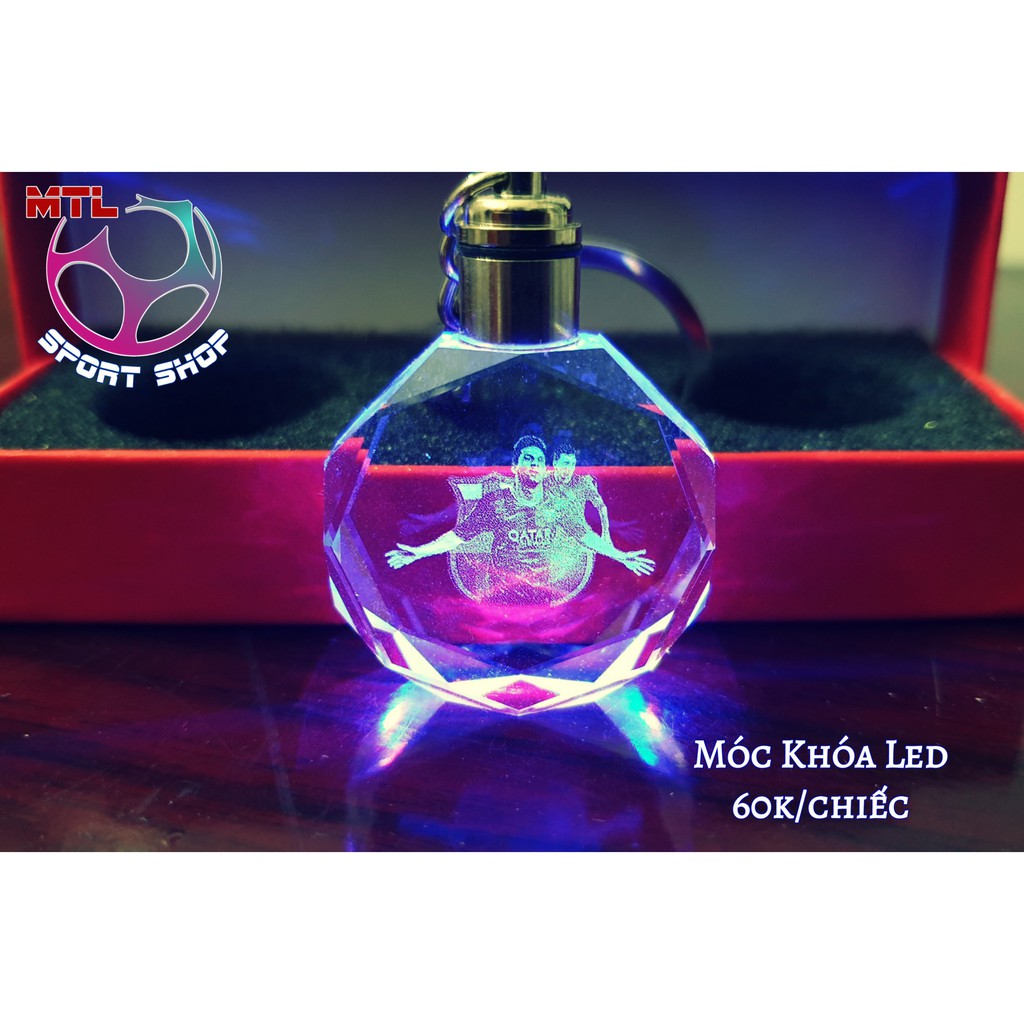 Móc treo - Móc khóa bóng đá Messi LED 02
