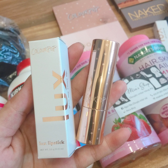 Son thỏi Colourpop Lux