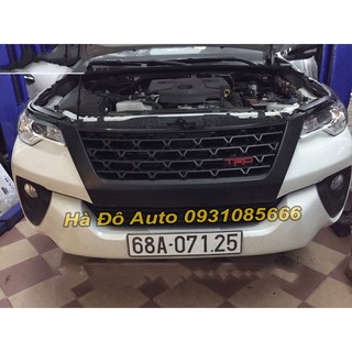 Mặt Ca Lăng Độ Fortuner 2017 2018 2019 2020 - Kiểu Đen Thái Lan