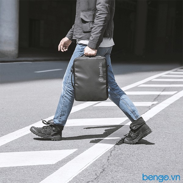 Túi chống sốc dành cho MacBook/Laptop 15&quot; Tomtoc (USA) Premium Urban Shoulder Bags - H14-E02D