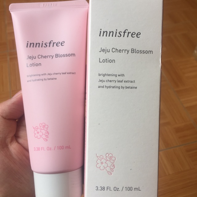 Sữa Dưỡng Innisfree Jeju Cherry Blossom Lotion 100ml