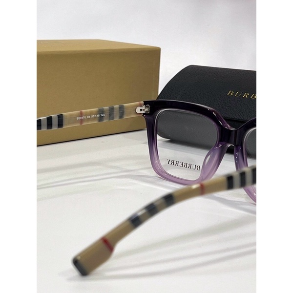 Kính Burberry