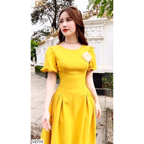 V2774 váy xoè vàng tay bồng