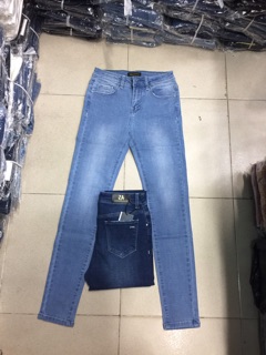 Quần jeans lưng vừa xuất khẩu