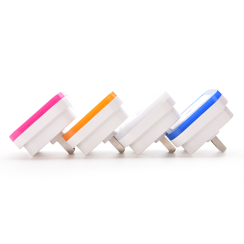 Đèn Ngủ Led Cảm Biến Tự Động Nhiều Màu Sắc
