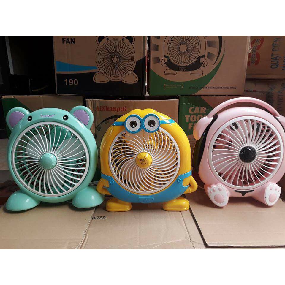 Quạt mini cho bé