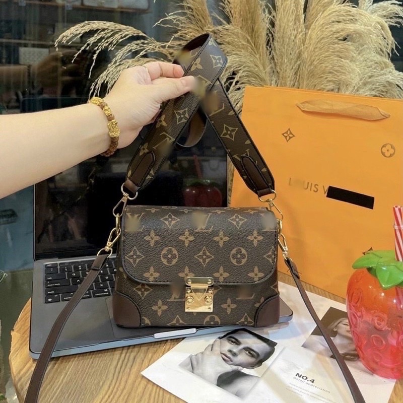 Túi Đeo Chéo Nữ Hoạ Tiết Hoa Nâu, Túi Nữ Đeo Vai Dáng Hộp Bản 2 Dây