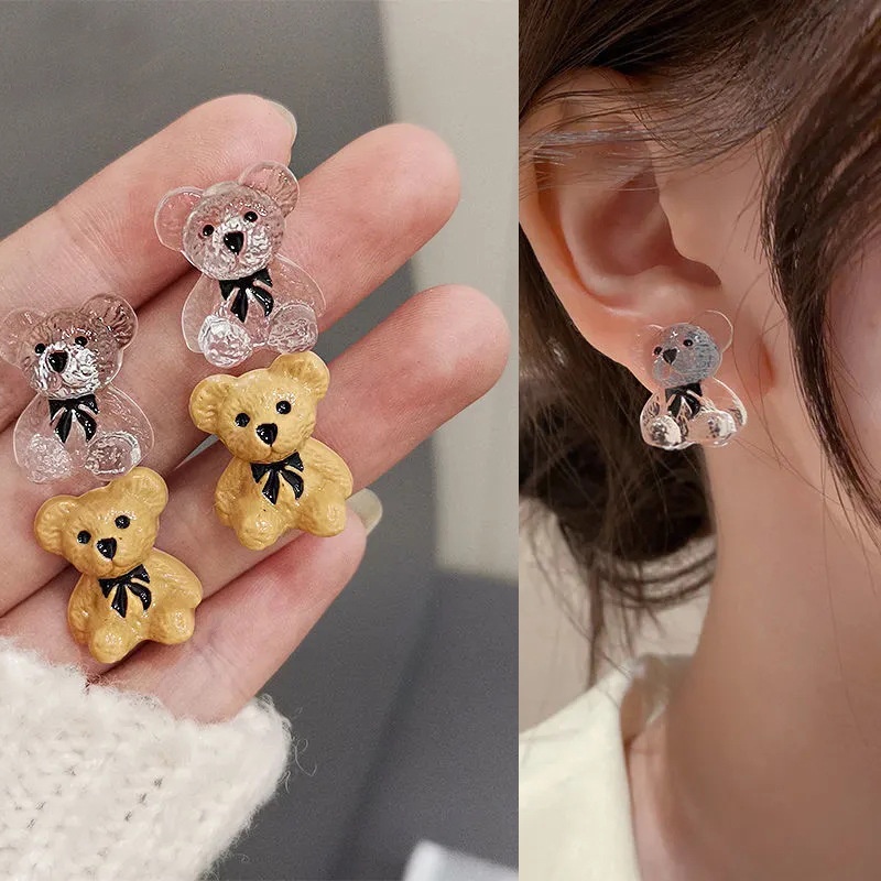 Khuyên Tai Hình Chú Gấu Bằng Nhựa Dễ Thương Phong Cách Hàn Quốc
