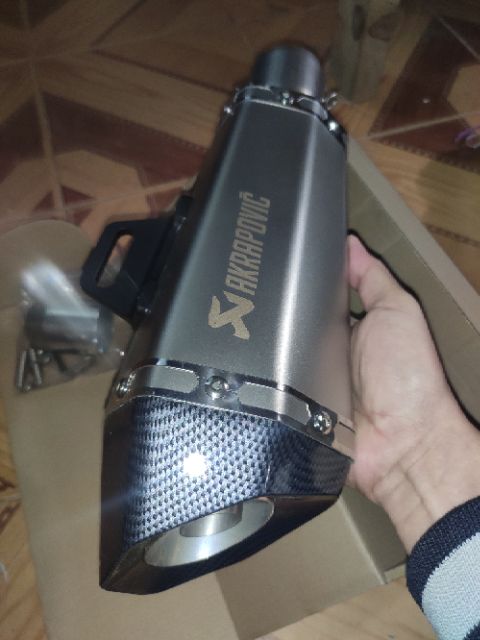 Pô Akrapovic CHÍNH HÃNG đùi gà cao cấp -Mẫu D5