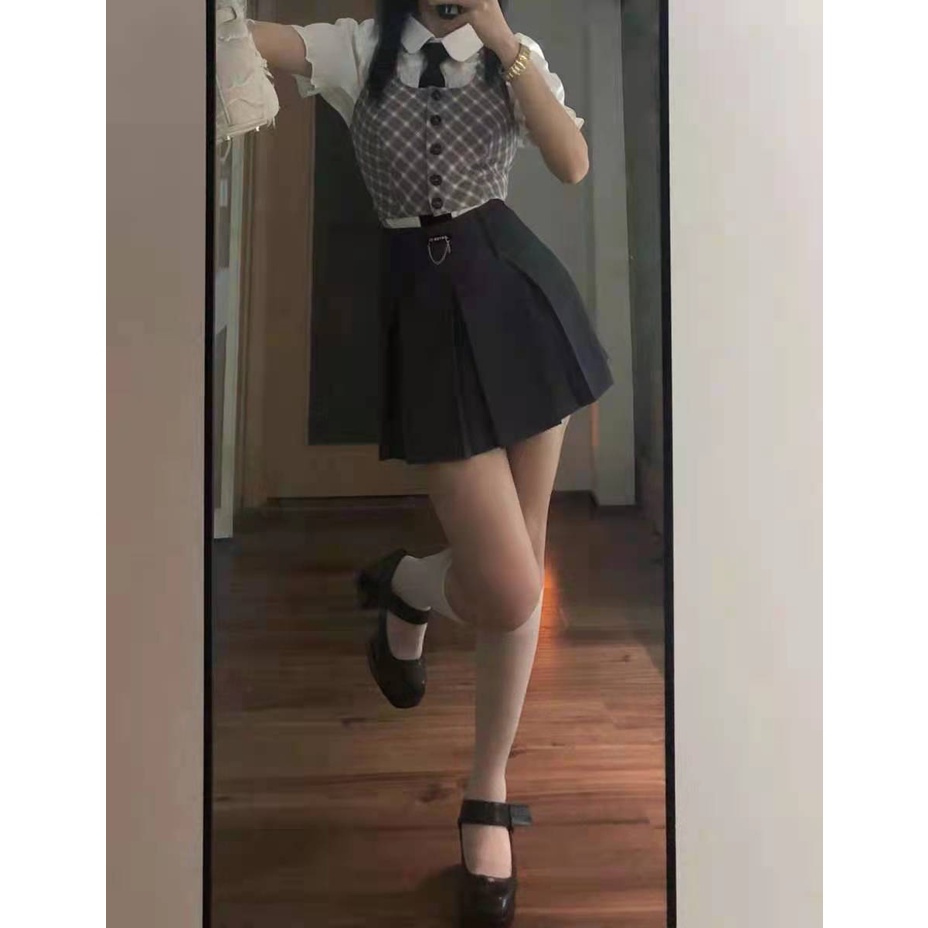 Set đồ nữ sinh hè thu - Áo gile caro cài khuy - Áo sơ mi trắng tay bồng kèm cà vạt-Chân váy xếp ly màu xám đen