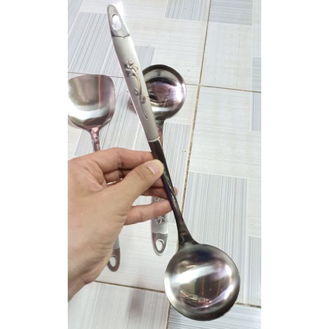 Vá - Sạn inox cán bông