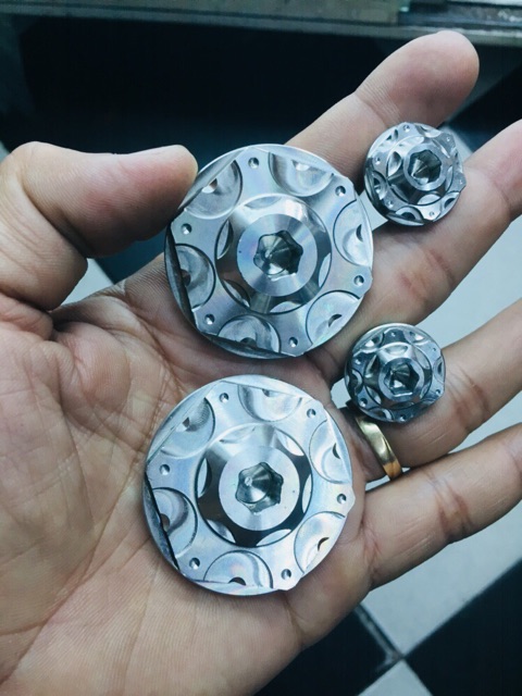 Ốc vặn Mâm lửa xe wave dream exciter sirius salaya inox