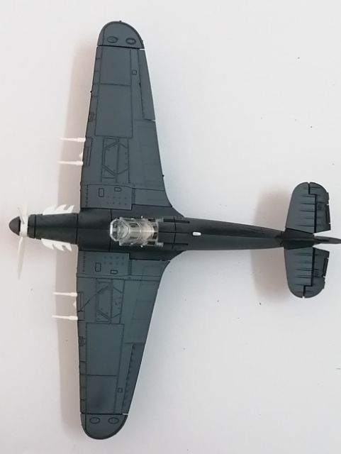 Bộ lắp ráp  mô hình máy bay Hurricane Tỷ lệ 1:48