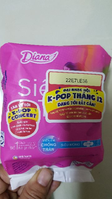 BĂNG VỆ SINH DIANA SIÊU THẤM SĂN VÉ TỚI K-POP