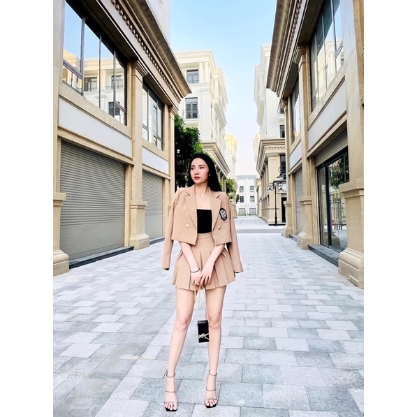 Sét vest nâu đen có logo cao cấp loại 1 | BigBuy360 - bigbuy360.vn