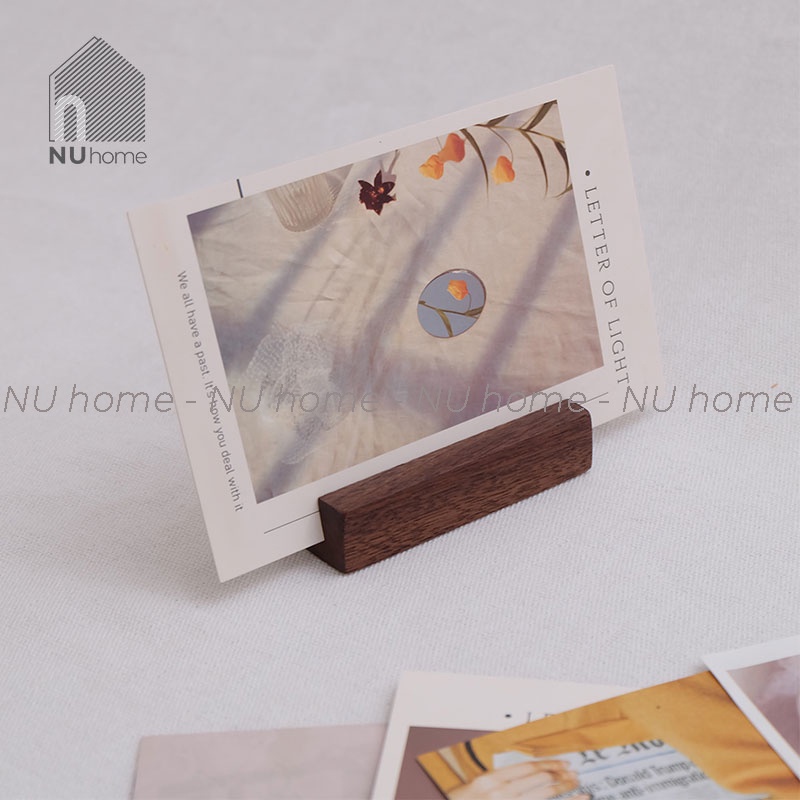 nuhome.vn | Giá đỡ kẹp ảnh, bưu thiếp để bàn - Mino, được thiết kế đơn giản bằng chất liệu gỗ cao cấp