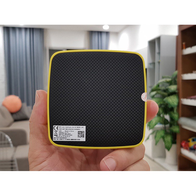 Bộ Phát Wifi 4G Alcatel EE60, Pin dùng liên tục 24 tiếng, 30 Kết Nối - Alcatel EE60