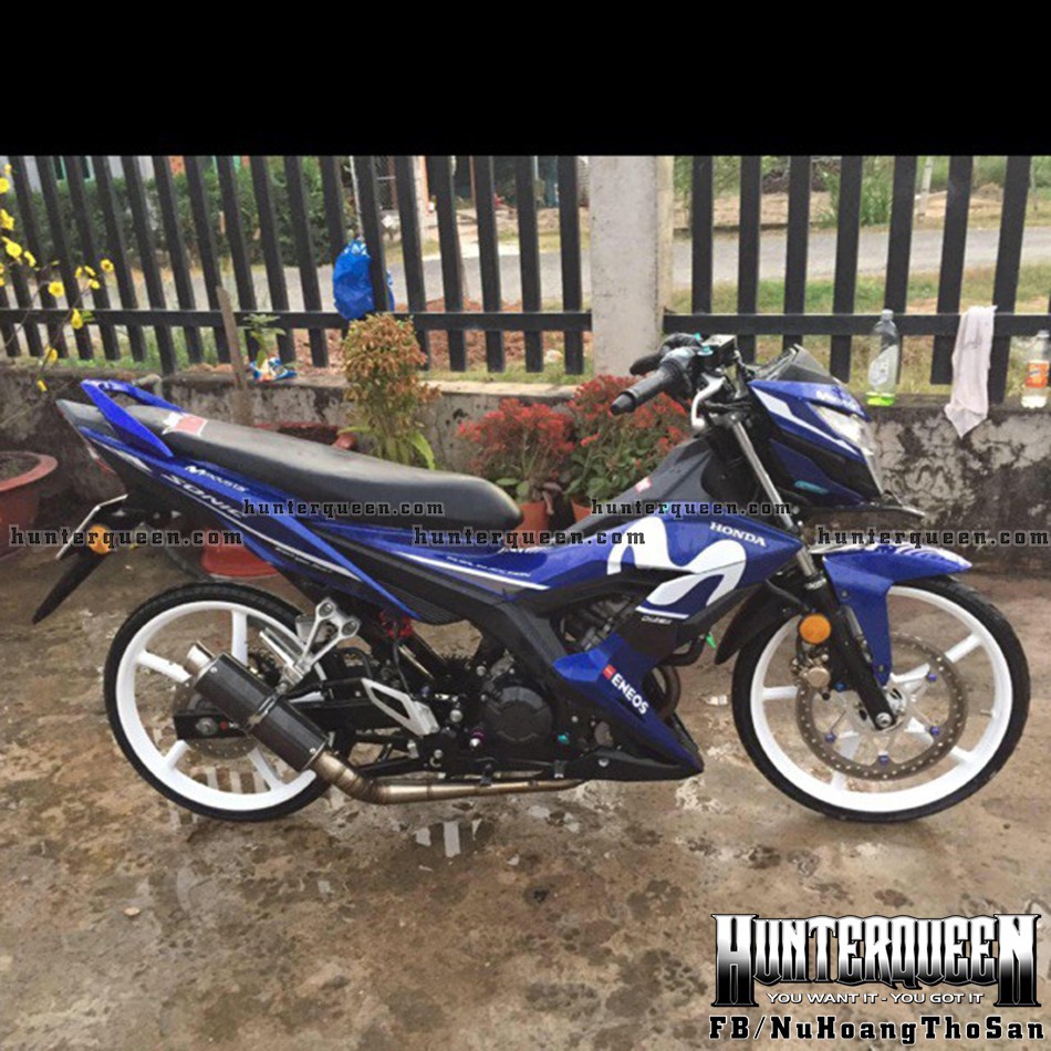 Tem xe Sonic xanh. Movistar Decal tem chế chất lượng cao, thiết kế theo yêu cầu. Sắc nét, bền màu, chống nước