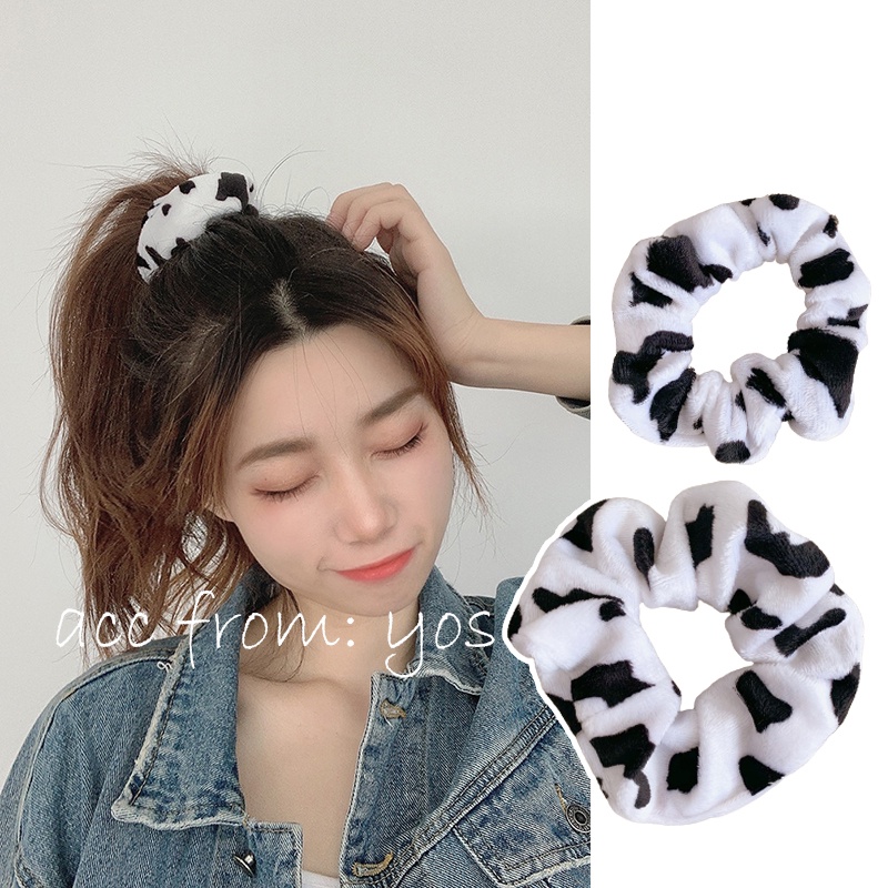 Dây cột tóc vải Scrunchies bò sữa HOT TREND cho nữ YOS