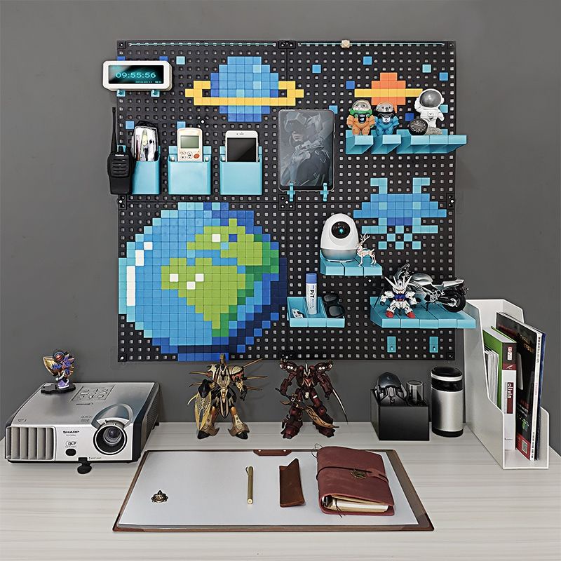 Bảng treo tường pegboard chủ đề vũ trụ, phi hành gia