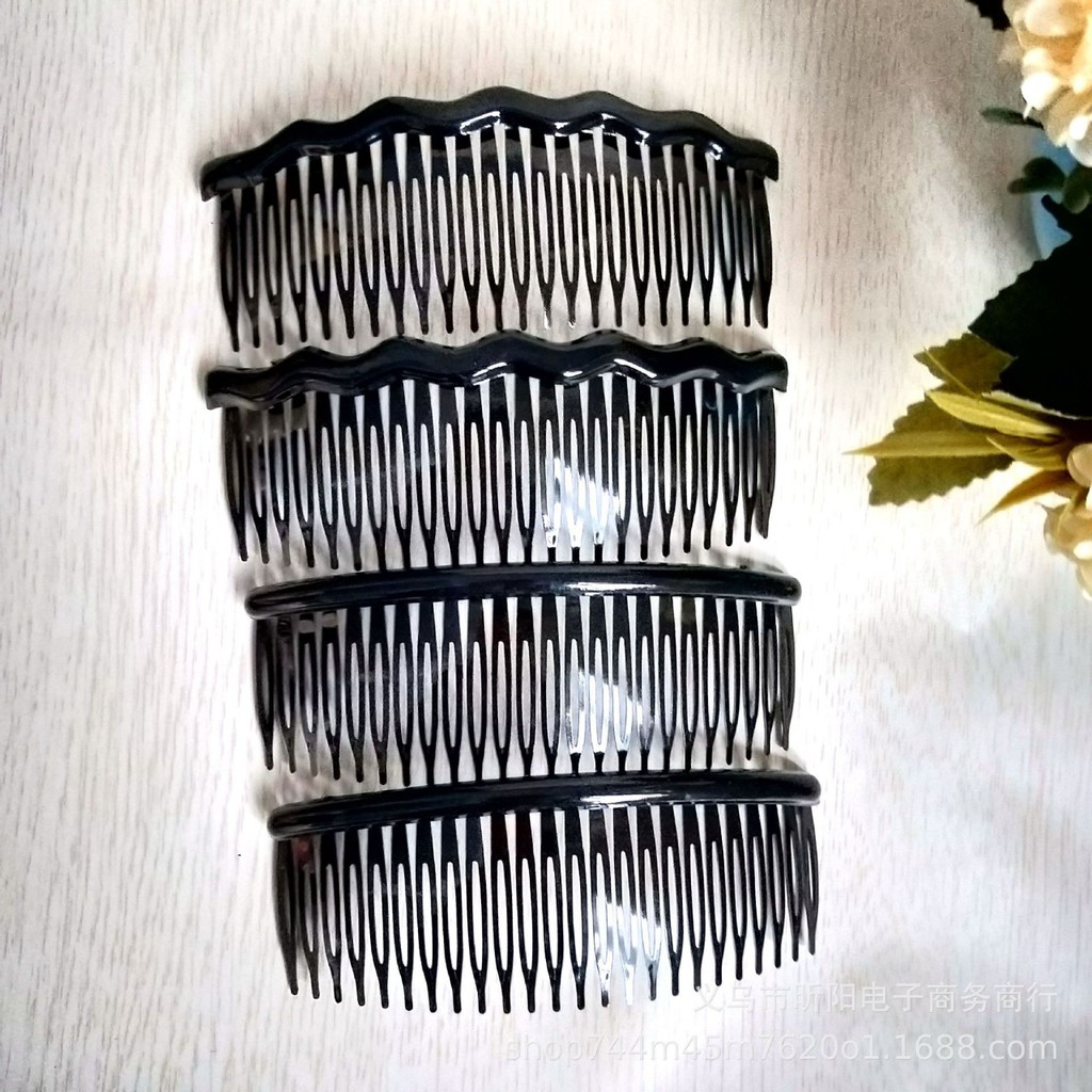 LƯỢC XƯỚC TÓC MÀU ĐEN BÓNG CHO BẠN GÁI