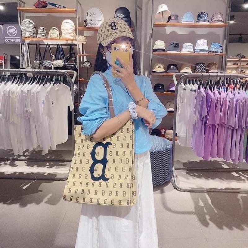 - Túi tote chữ B MLB chính hãng 100%