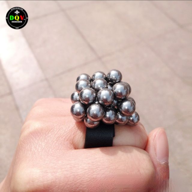 NHẪN NAM CHÂM HÚT BI