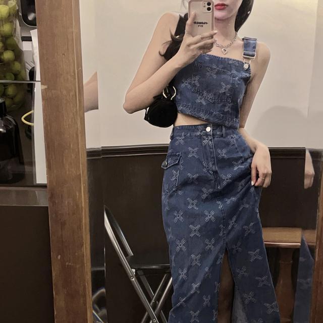 Set váy + áo denim hai dây dáng ngắn hở lưng phong cách Âu Mỹ gợi cảm dành cho nữ (có bán lẻ)