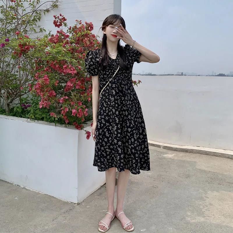 Đầm Hoa Ngắn Tay Thời Trang Xinh Xắn 153201 Đầm Dài Qua Gối Cổ Chữ V Thời Trang Thanh Lịch Dành Cho Nữ