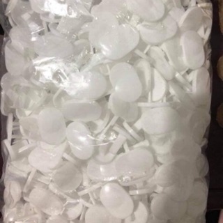 Núm bịt ổ điện an toàn cho bé, nút bịt ổ điện