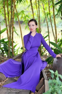 Áo dài lụa kèm quần