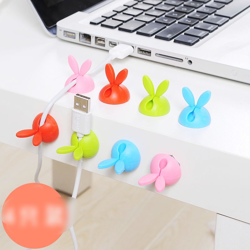 Phụ Kiện - Kẹp Giữ Dây Cáp Tai Nghe Gắn Bảng Điều Khiển Xe Hơi Hình Tai Thỏ Dễ Thương Giá Đỡ TT565