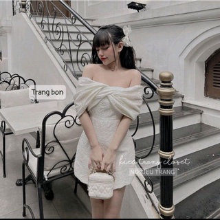 ĐẦM BỆT VAI CHẤT GẤM