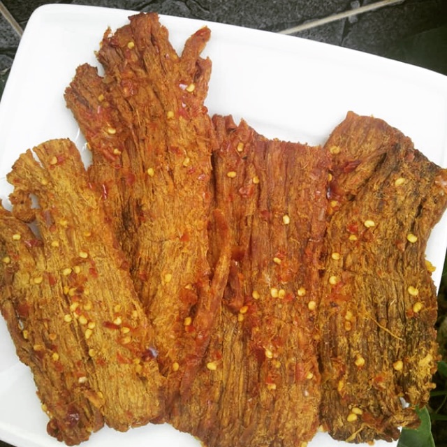 Thịt bò khô (khô bò)