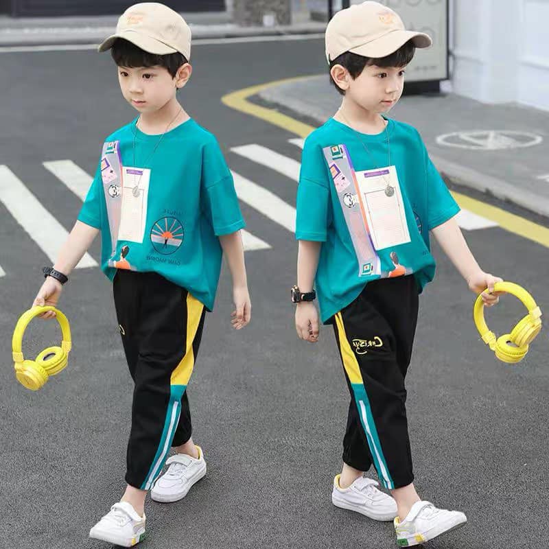 Bộ Đồ Thể Thao Phong Cách Hàn Quốc Cho Bé Trai Và Bé Gái Size 18-45kg DC01