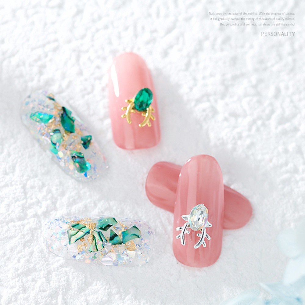 Set 10 Phụ Kiện Trang Trí Móng Tay Hình Sừng Hươu 3D Bằng Kim Loại Sang Trọng