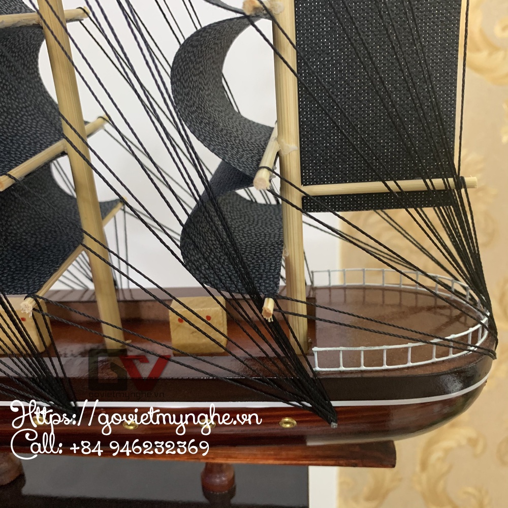 Mô hình thuyền gỗ trang trí nhà cửa - Thuyền gỗ Belem của Mỹ - Dài 32cm - Buồm đen