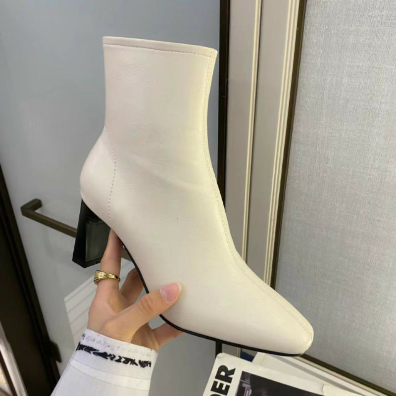 Boots ngắn da lì mềm gót vát chất khoá cạnh khoá sau