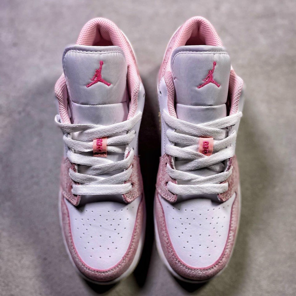 Giày Thể Thao Nữ Air Jordan 1 Low Hồng Kem Vảy Sơn cực hot cho Nữ Full Box 2021, JD1 Pink | BigBuy360 - bigbuy360.vn